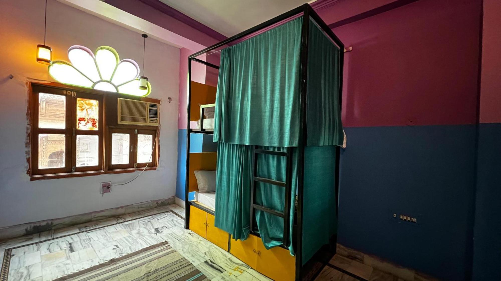 Safar Hostel Пушкар Екстер'єр фото